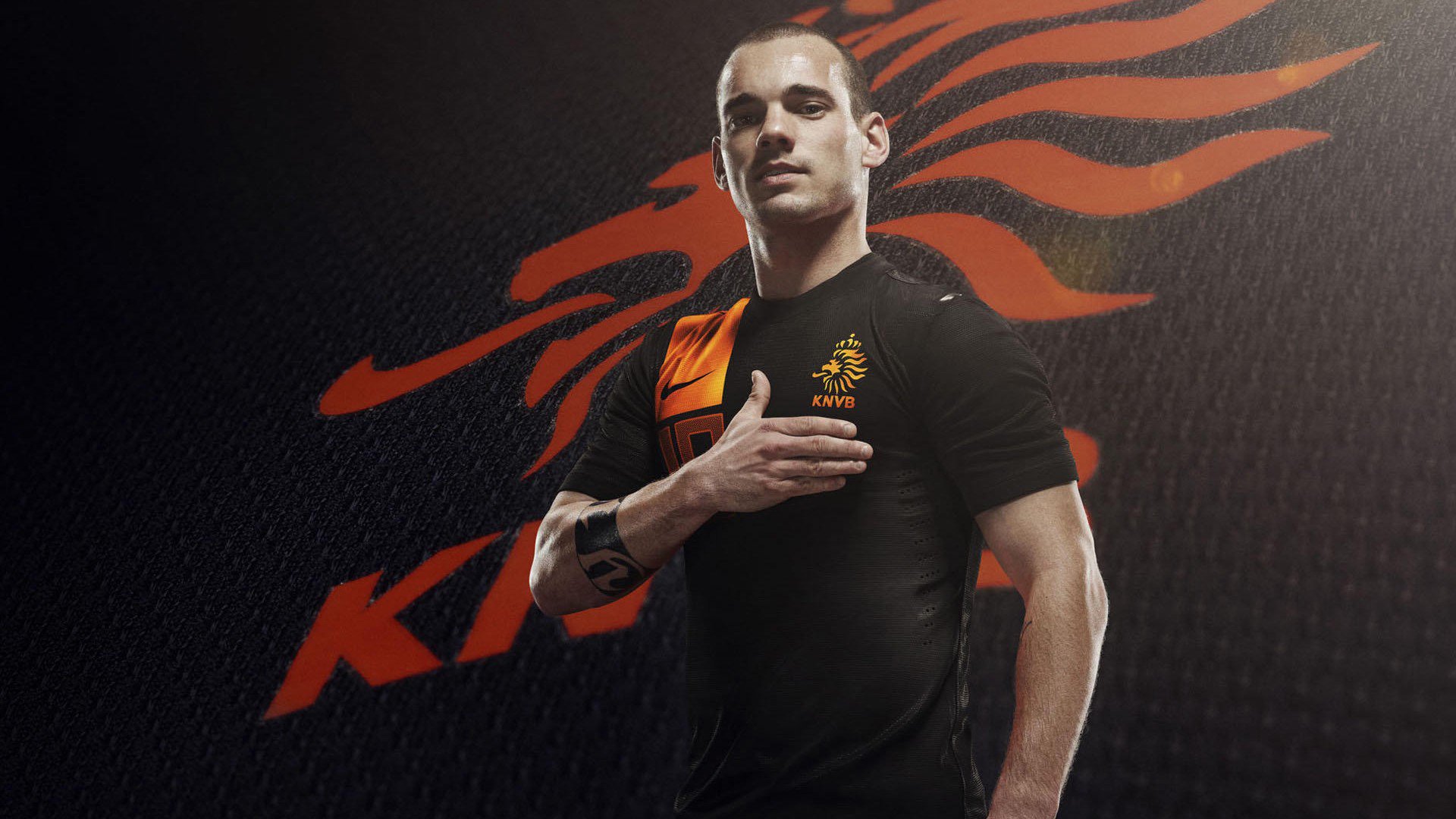 姆巴佩梅开二度助巴黎圣日耳曼领跑法甲积分榜